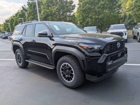New 2026 Toyota 4Runner TRD Off-Road Premium AWD/4WD image 2
