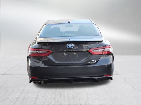 Certified 2021 Toyota Camry XSE image 7