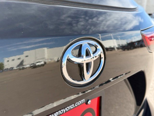 Used 2022 Toyota Highlander Platinum FWD image 12