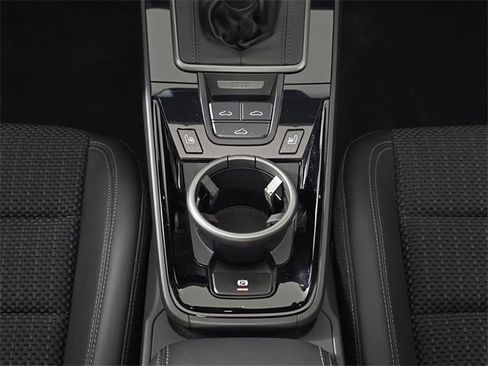 Certified 2023 Porsche 911 Carrera T image 23