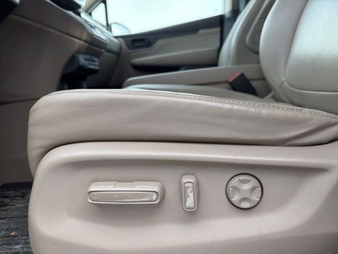 Used 2018 Honda Odyssey EX-L image 14