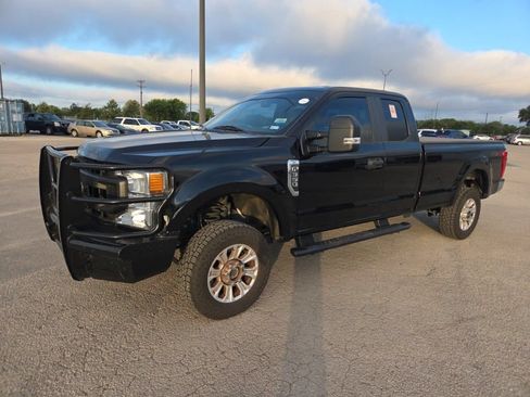 Used 2022 Ford F350 XL w/ Power Equipment Group AWD/4WD image 1