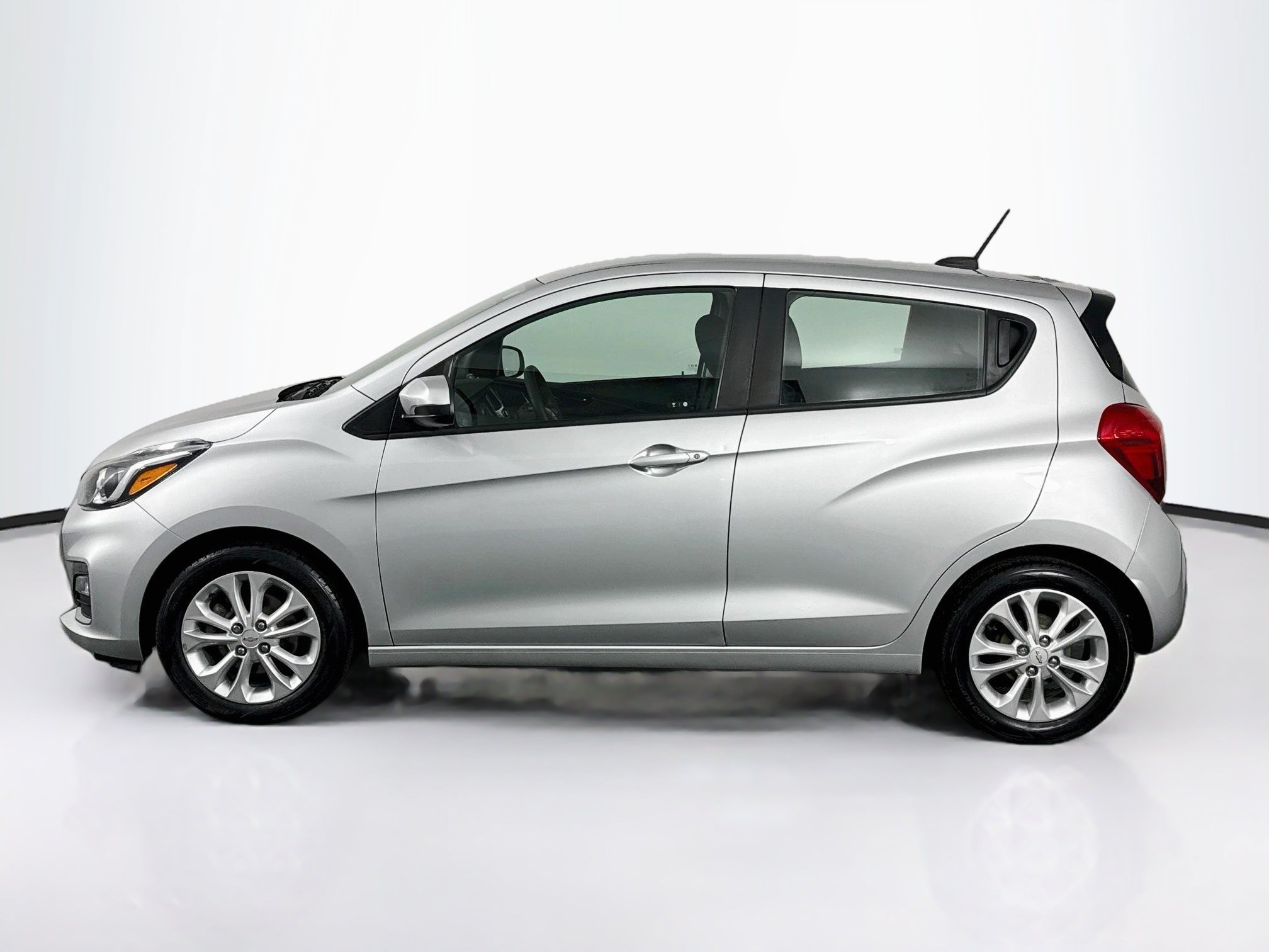 Used 2020 Chevrolet Spark LT FWD image 11