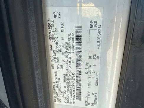 Used 2015 Ford Transit 350 XLT RWD image 11