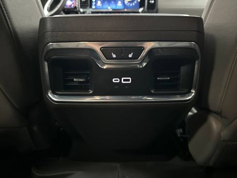 Used 2025 Chevrolet Silverado 1500 LTZ w/ LTZ Premium Package AWD/4WD image 24