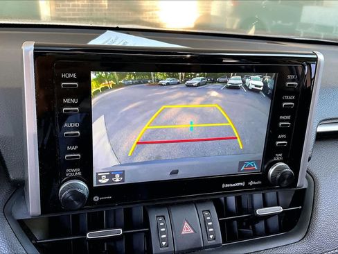 Used 2019 Toyota RAV4 Limited w/ Cold Weather Package FWD image 27