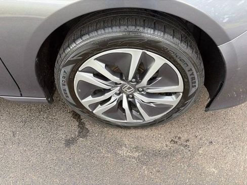 Used 2020 Honda Accord Touring image 40