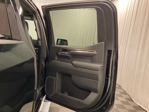 Used 2023 Chevrolet Silverado 1500 LT w/ Safety Package AWD/4WD image 27