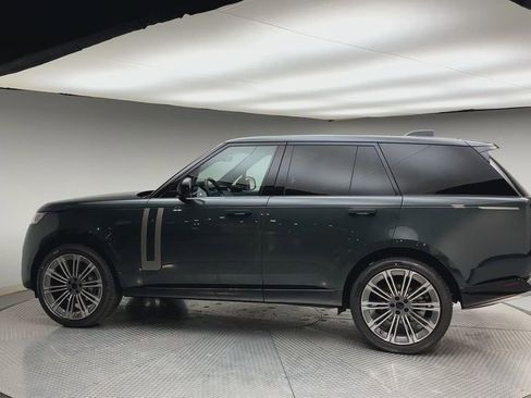 New 2026 Land Rover Range Rover SE AWD/4WD image 5
