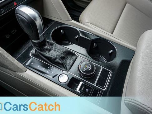 Used 2018 Volkswagen Atlas SE AWD/4WD image 34