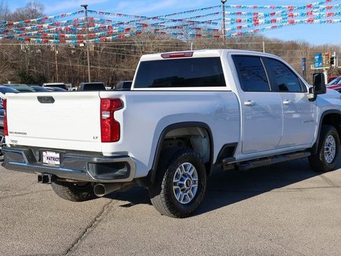 Used 2022 Chevrolet Silverado 2500 LT image 3