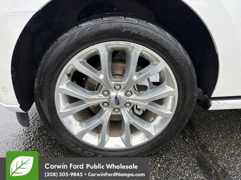 Used 2019 Ford Expedition Platinum AWD/4WD image 9