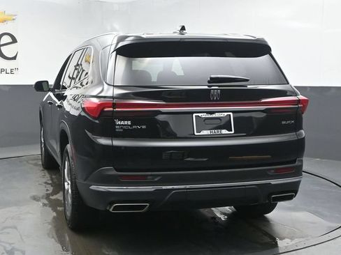 Used 2025 Buick Enclave Preferred w/ Power Package AWD/4WD image 36