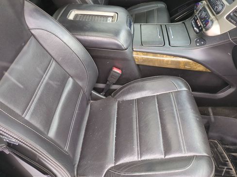 Used 2017 GMC Yukon XL Denali w/ Open Road Package image 29