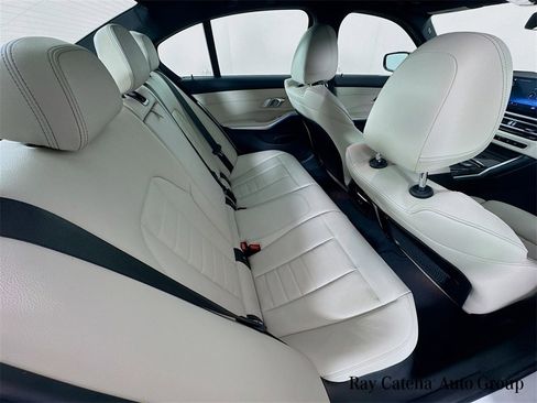 Used 2023 BMW M340i xDrive w/ Premium Package image 28