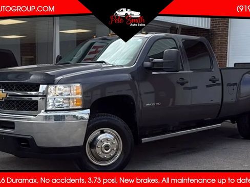 Used 2011 Chevrolet Silverado 3500 W/T image 1