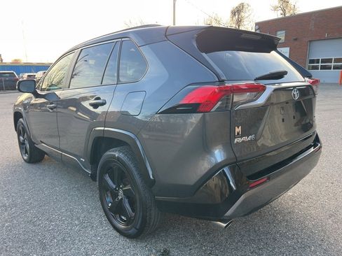 Used 2021 Toyota RAV4 XSE image 3