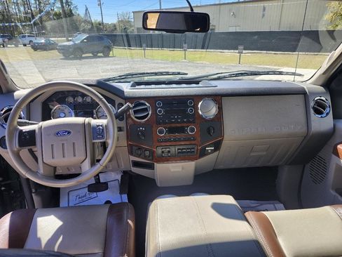 Used 2010 Ford F350 Cabela's image 13