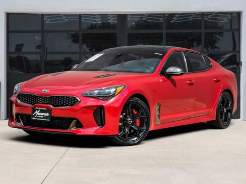Used 2018 Kia Stinger GT1 RWD image 1