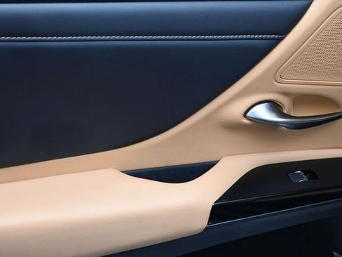 Used 2023 Lexus ES 350 w/ Accessory Package (Z1) FWD image 10