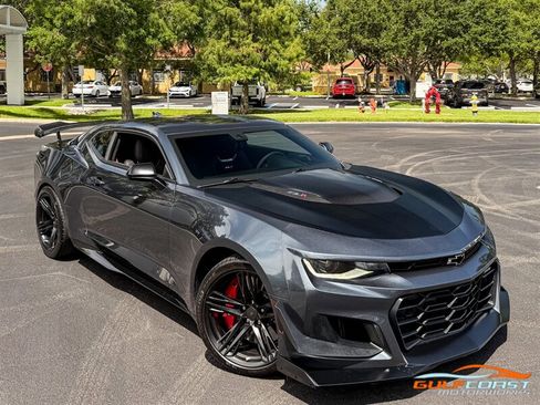 Used 2019 Chevrolet Camaro ZL1 RWD image 62