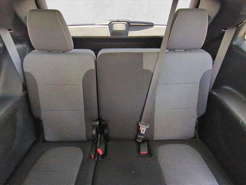 Used 2018 Chevrolet Traverse LS image 19