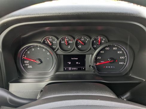 Used 2022 Chevrolet Silverado 1500 Custom image 15