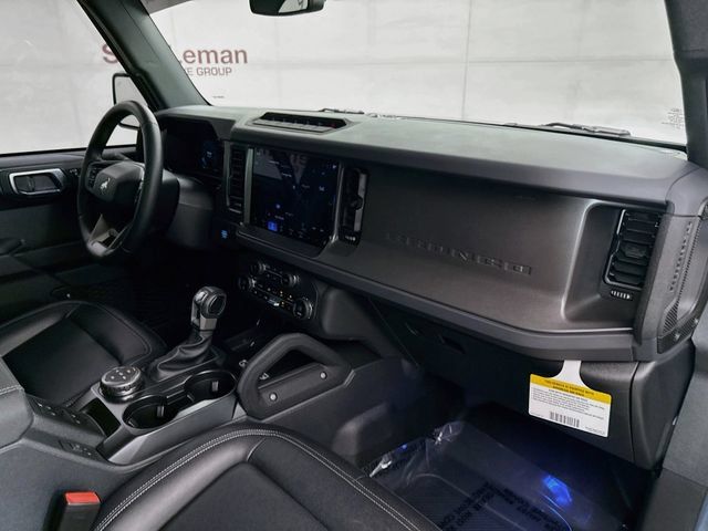 Used 2025 Ford Bronco Badlands AWD/4WD image 30
