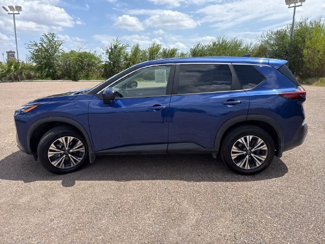 Used 2023 Nissan Rogue SV FWD image 4