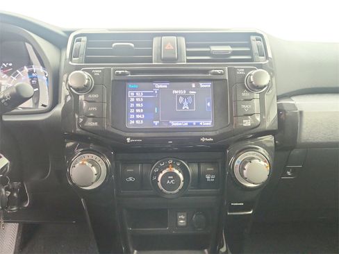 Used 2014 Toyota 4Runner Limited image 16