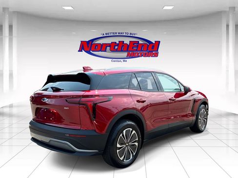 Used 2025 Chevrolet Blazer EV LT AWD/4WD image 7