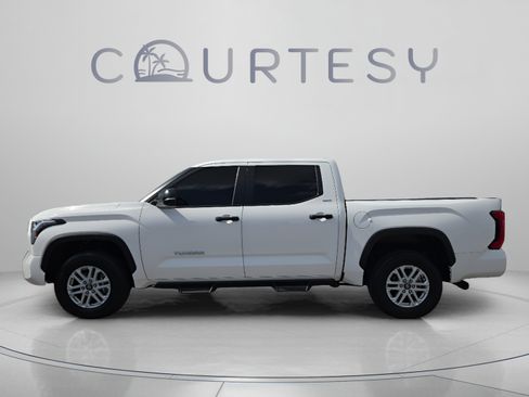 Certified 2025 Toyota Tundra SR5 w/ SR5 Convenience Package AWD/4WD image 2