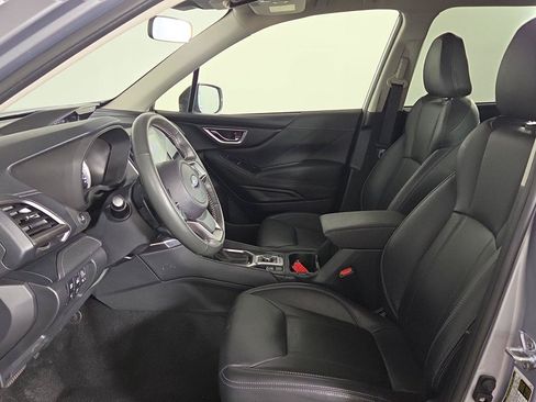 Used 2024 Subaru Forester Touring AWD/4WD image 14