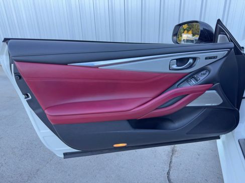 Used 2018 INFINITI Q60 Red Sport 400 w/ Pro Active Package image 42