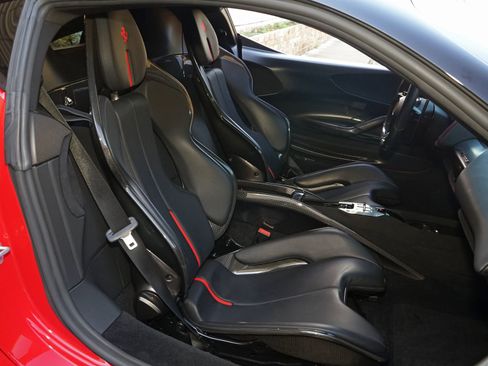 Used 2021 Ferrari SF90 Stradale image 17