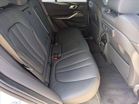 Used 2022 BMW X5 sDrive40i w/ Premium Package RWD image 22