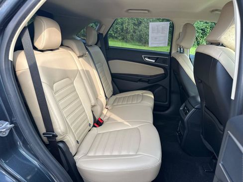 Used 2023 Ford Edge SEL w/ Convenience Package AWD/4WD image 21
