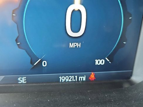 Used 2024 Ford F250 Lariat image 15