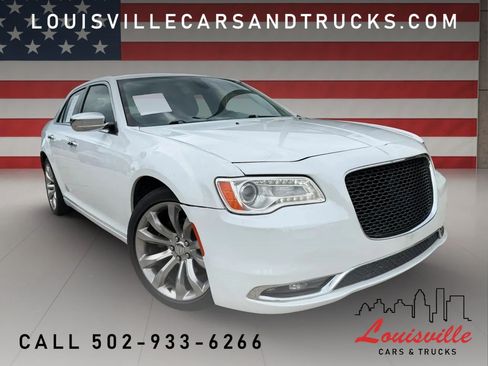 Used 2019 Chrysler 300 Limited RWD image 1