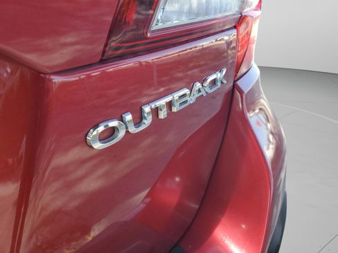 Used 2019 Subaru Outback 2.5i Limited image 7