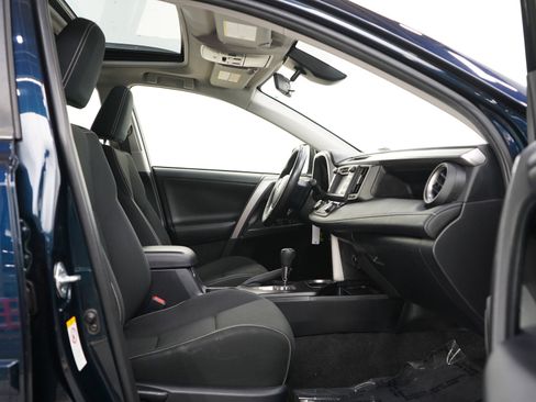 Used 2017 Toyota RAV4 XLE w/ Protection Package AWD/4WD image 11