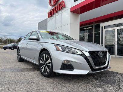 Used 2021 Nissan Altima 2.5 SV