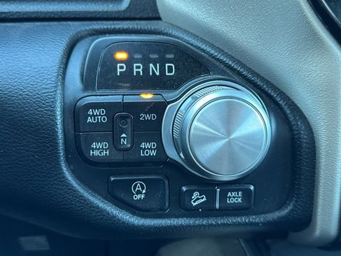 Used 2021 RAM 1500 Laramie image 10