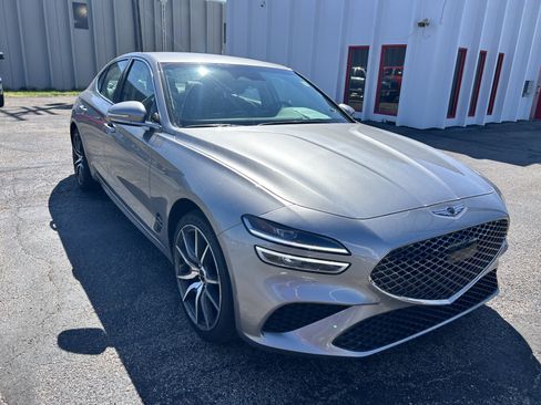 Used 2026 Genesis G70 2.5T AWD/4WD image 7
