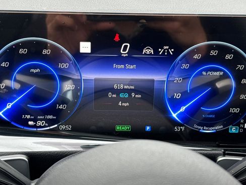 New 2025 Mercedes-Benz EQB 350 4MATIC SUV image 32