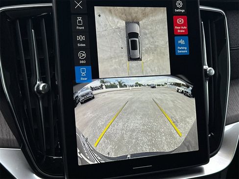 New 2026 Volvo XC90 T8 Ultra w/ Lounge Package image 20