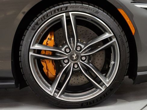 Certified 2024 Ferrari Roma image 14