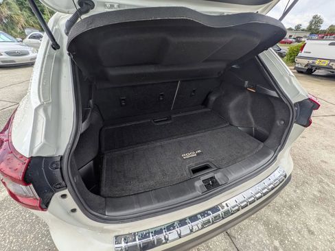 Used 2020 Nissan Rogue Sport SL FWD image 12