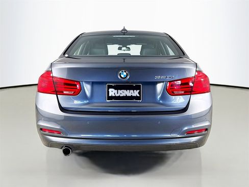 Used 2017 BMW 320i Sedan image 6