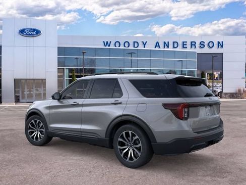 New 2026 Ford Explorer ST-Line RWD image 4